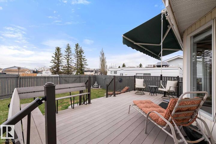 Property Photo:  4319 54 Avenue  AB T0B 4J0 
