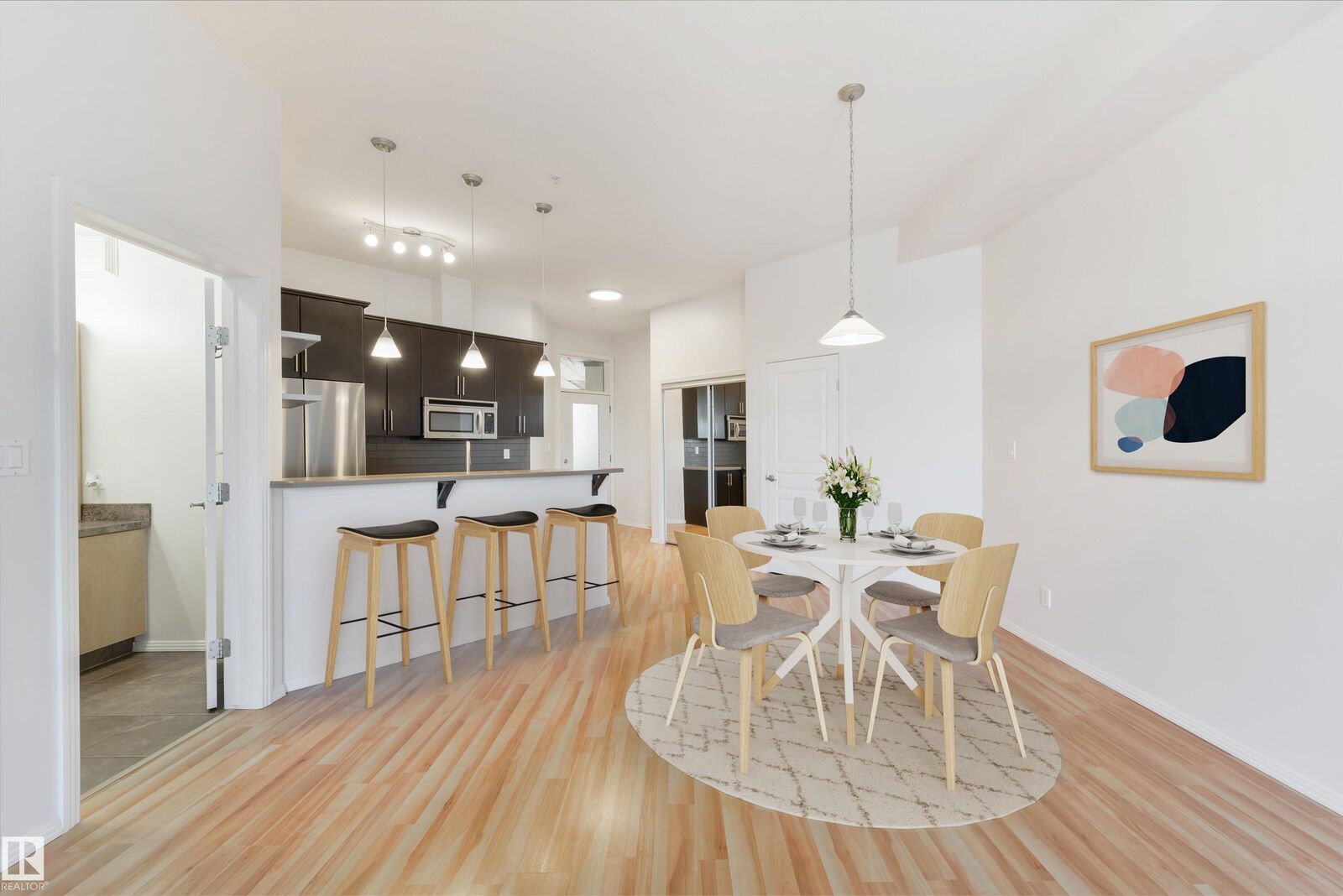 Property Photo:  10531 117 Street NW 405  AB T5H 0A8 