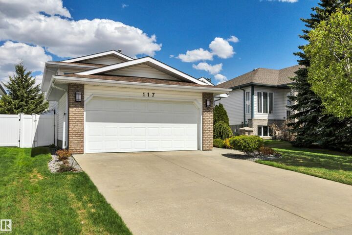 Property Photo: 117 Hollick-Kenyon Way NW AB T5Y 2T4