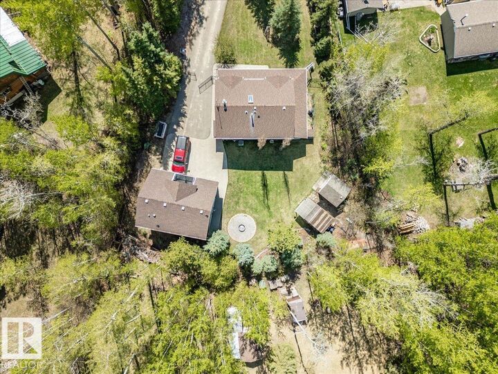 Property Photo: B59 Cottage Crescent AB T0C 2C0