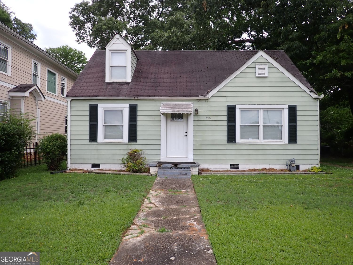 Property Photo: 1476 Cambridge Avenue GA 30337