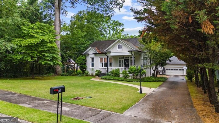 Property Photo: 106 Westmore Road GA 30165