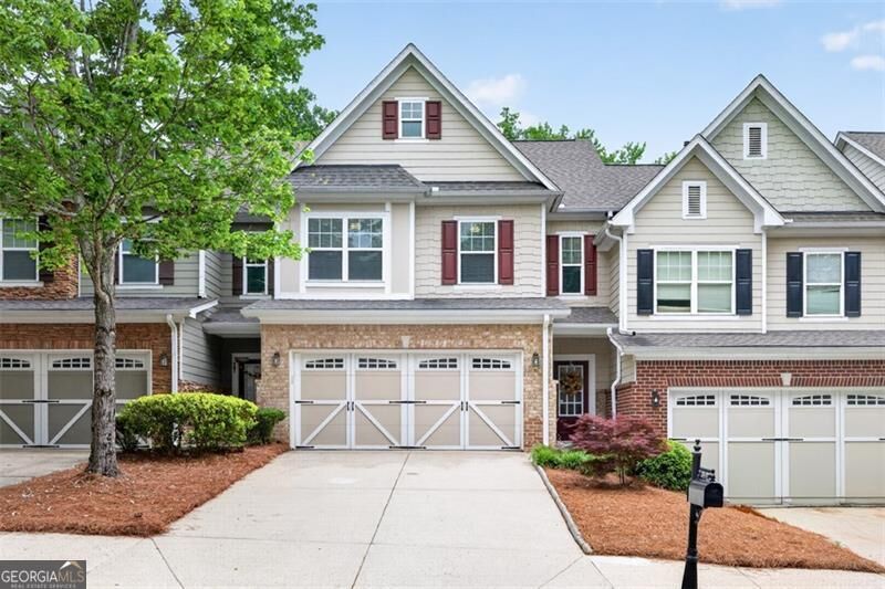 Property Photo: 2879 Cross Creek Drive GA 30040