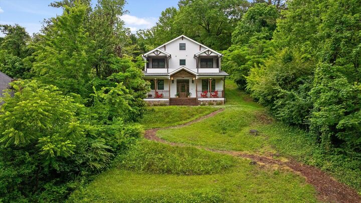 Property Photo: 5010 Tennessee Avenue TN 37409