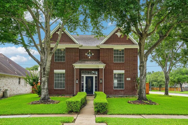 Property Photo: 6802 Oak Run Drive TX 77407