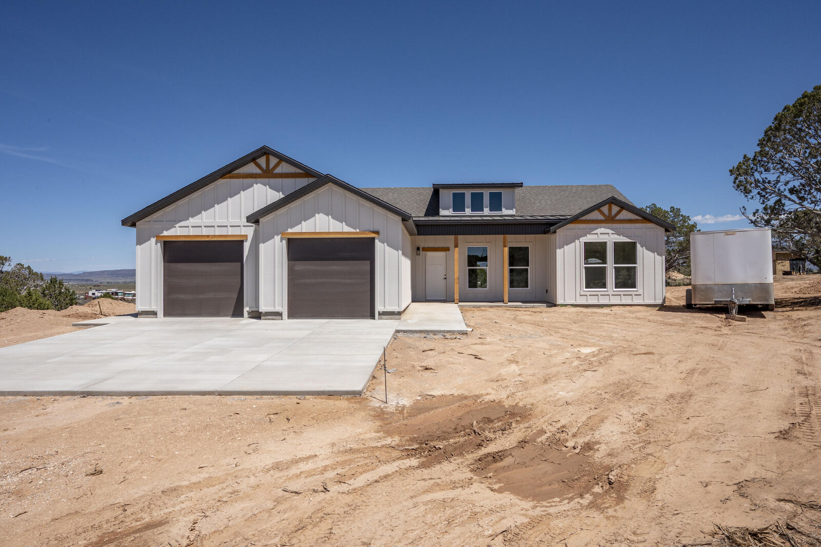 Property Photo: 5748 N 4200 W UT 84721