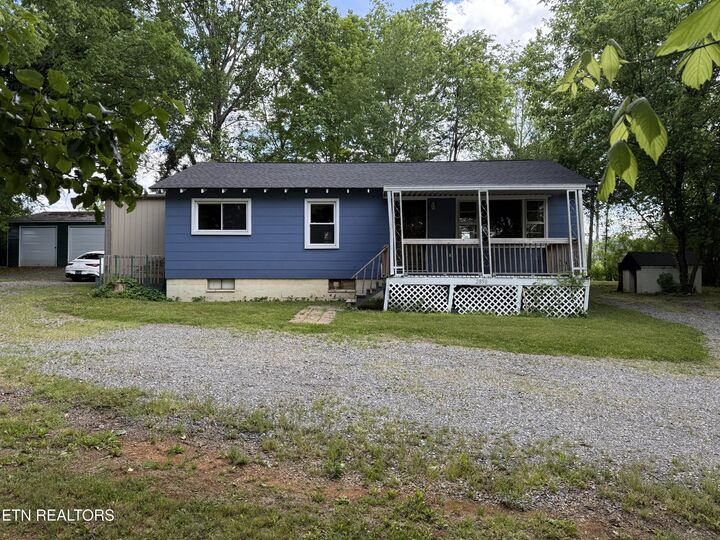 Property Photo: 2850 Hodges Ferry Rd TN 37764