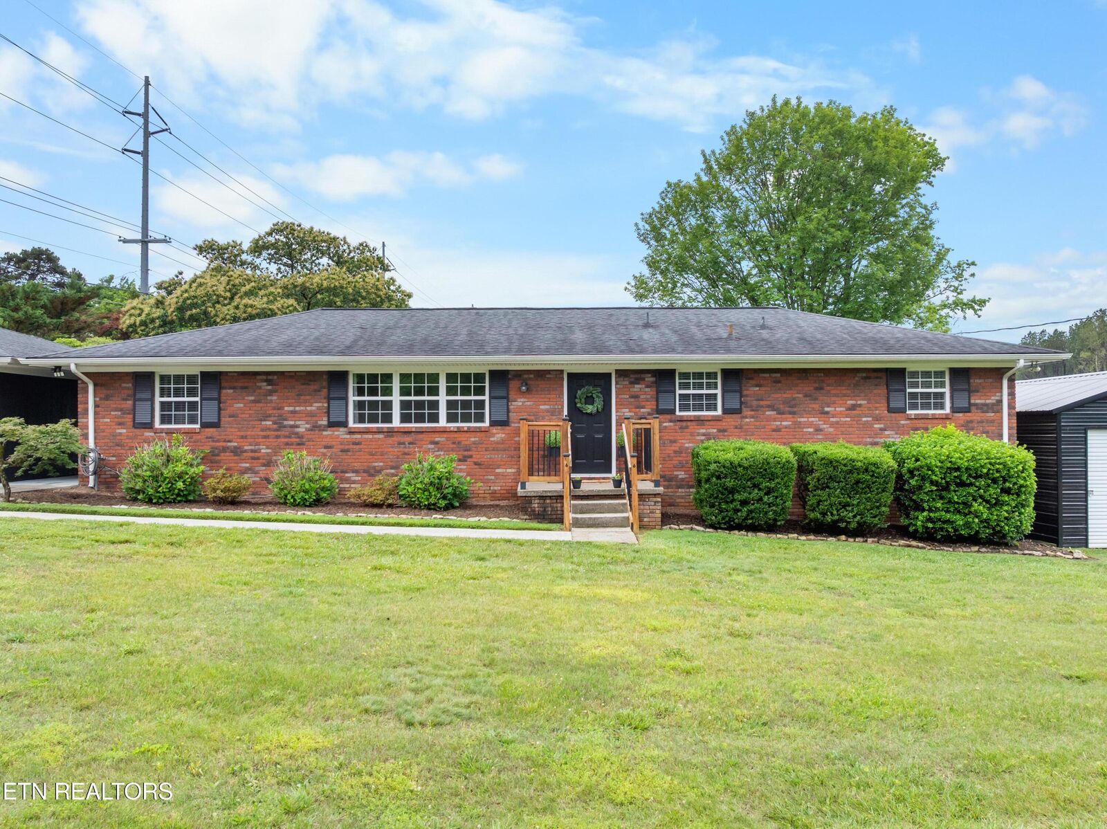 Property Photo:  625 W Grinnell Circle  TN 37924 