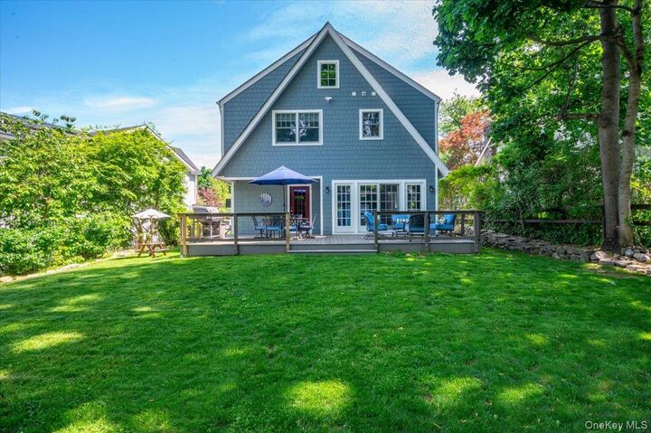 Property Photo:  18 Wildwood Road  NY 10538 