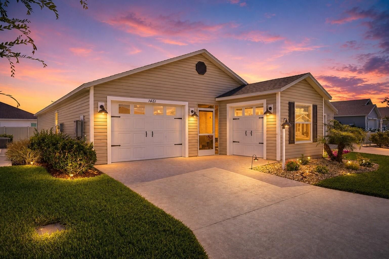 Property Photo:  1461 Emma Place  FL 32163 