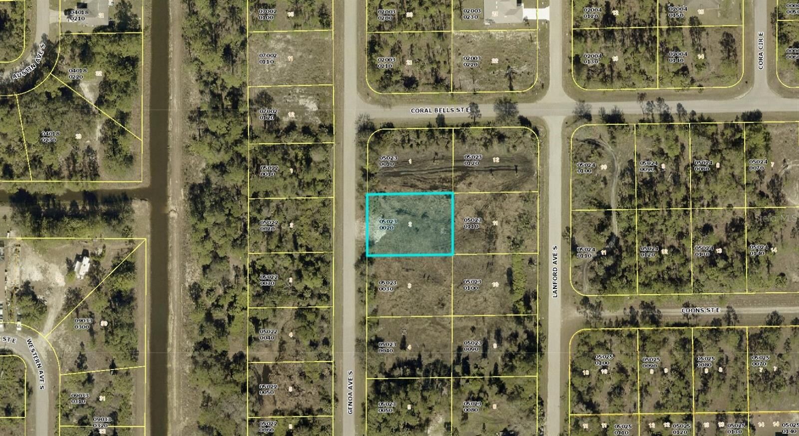 Property Photo: 329 Genoa Avenue S FL 33974