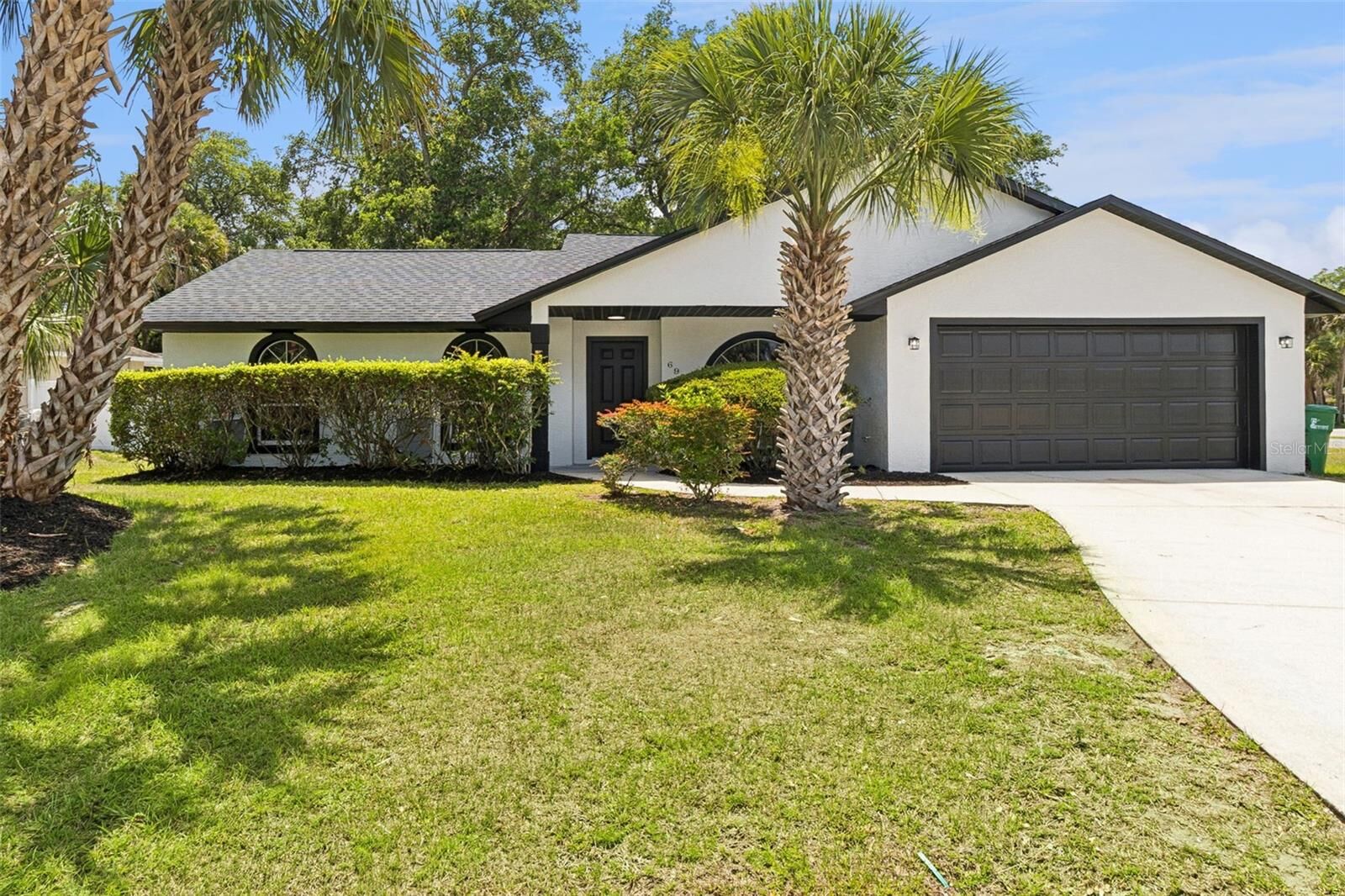 Property Photo:  6990 Camden Avenue  FL 32927 