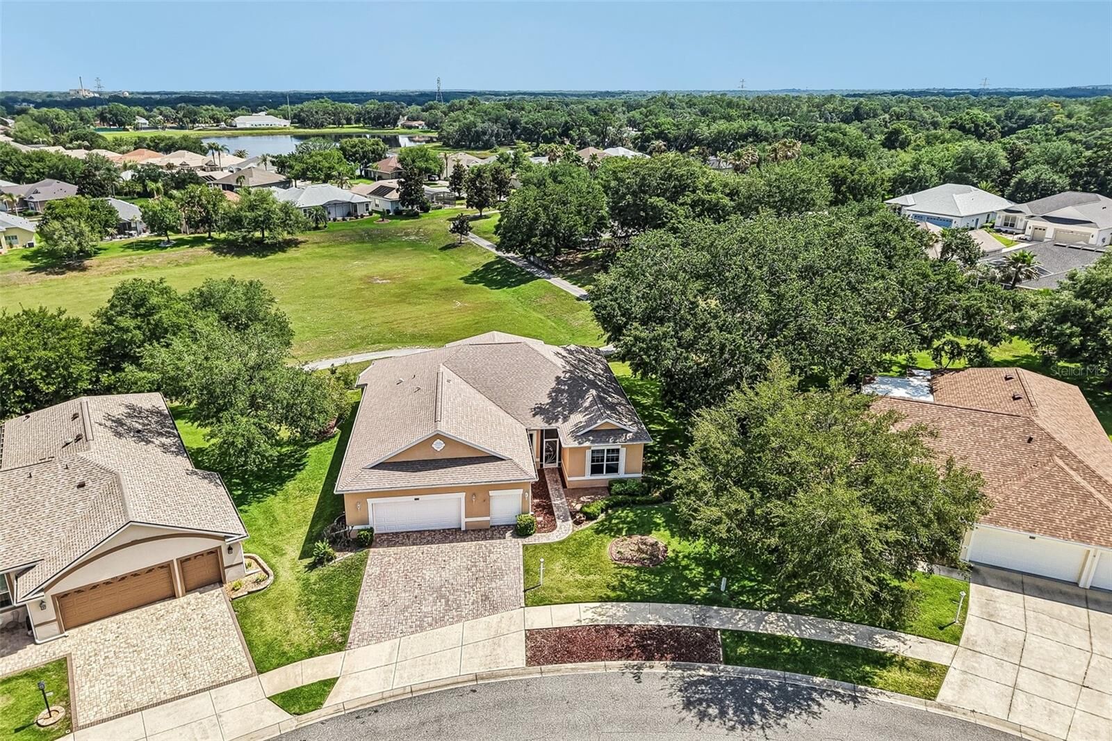 Property Photo:  3538 Mulberry Grove Loop  FL 34748 