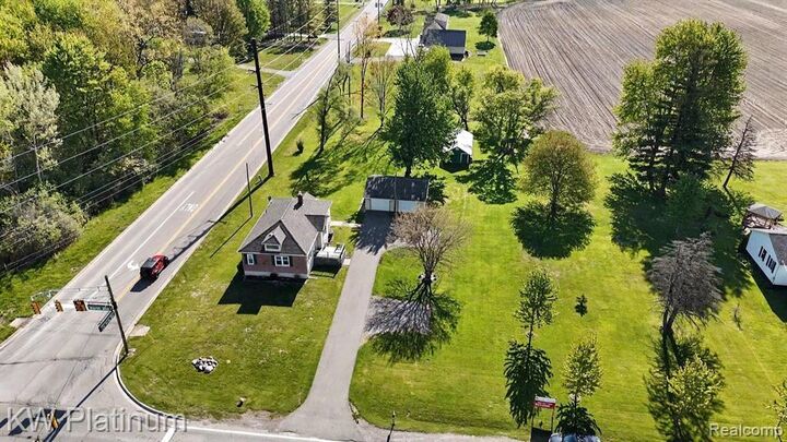 Property Photo: 52900 North Avenue MI 48042 3812