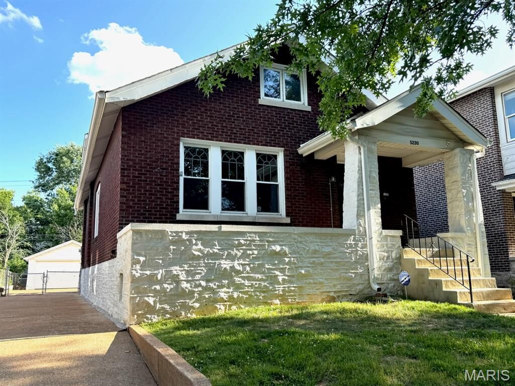 Property Photo:  5230 Bancroft Avenue  MO 63109 