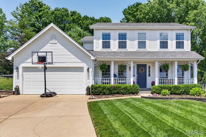 Property Photo: 172 Rockwood Place Court MO 63025