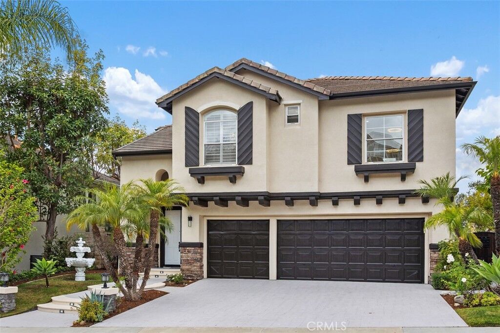 Property Photo:  11 Coastal Oak  CA 92656 