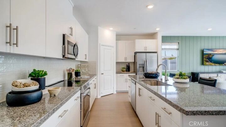 Property Photo: 345 Deer Lane Way CA 92570