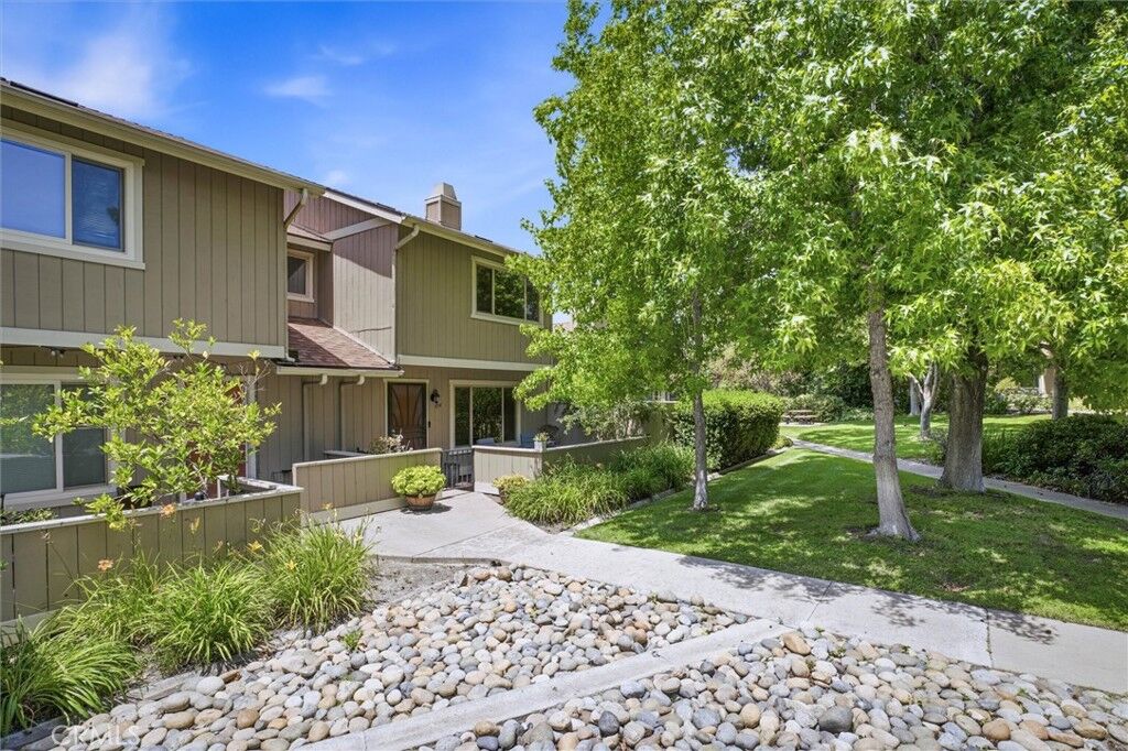 Property Photo:  2250 King Ct 84  CA 93401 