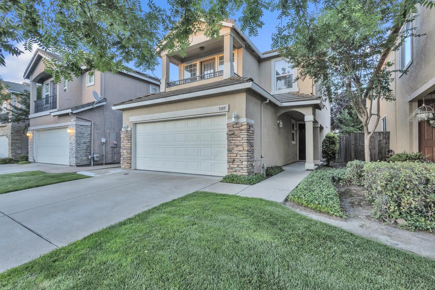Property Photo:  3105 English Oak Circle  CA 95209 