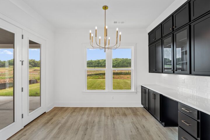 Property Photo: 5425 Fremar Circle E TN 37179