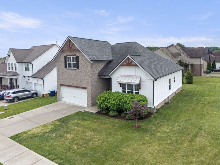Property Photo: 5905 Covent Ln TN 37167