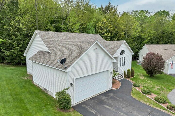 Property Photo:  28 Autumn Lane  NH 03249 