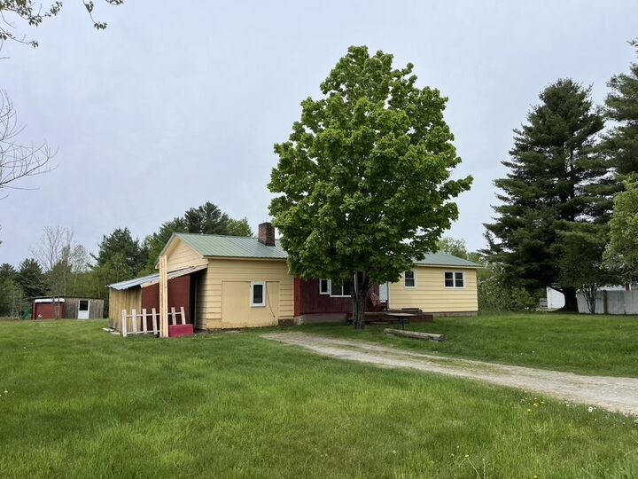 Property Photo:  8 Learned Drive  VT 05494 
