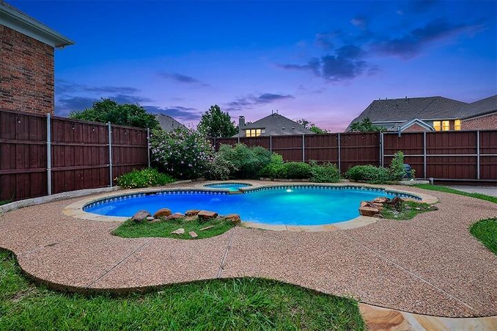 Property Photo: 10051 Plainsman Lane TX 75035