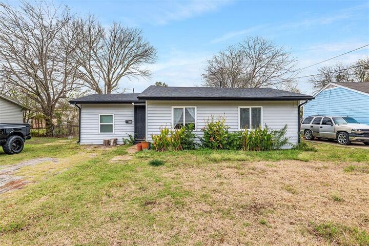 Property Photo:  315 Rea Avenue  TX 75146 