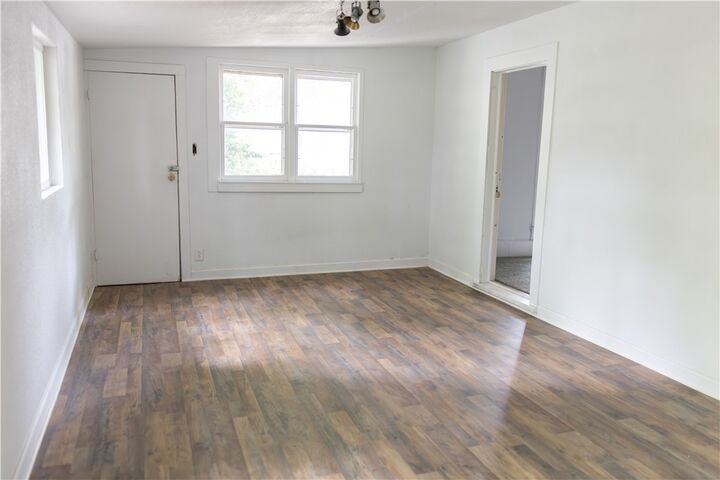 Property Photo: 417 S Madison Street AR 72761
