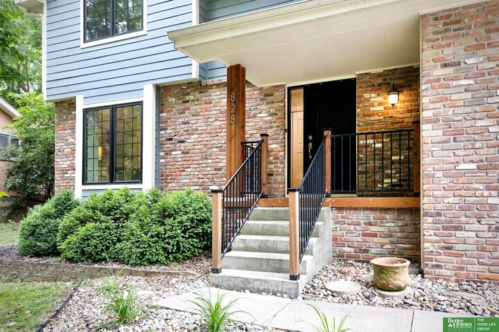 Property Photo: 828 Hidden Hills Drive NE 68005