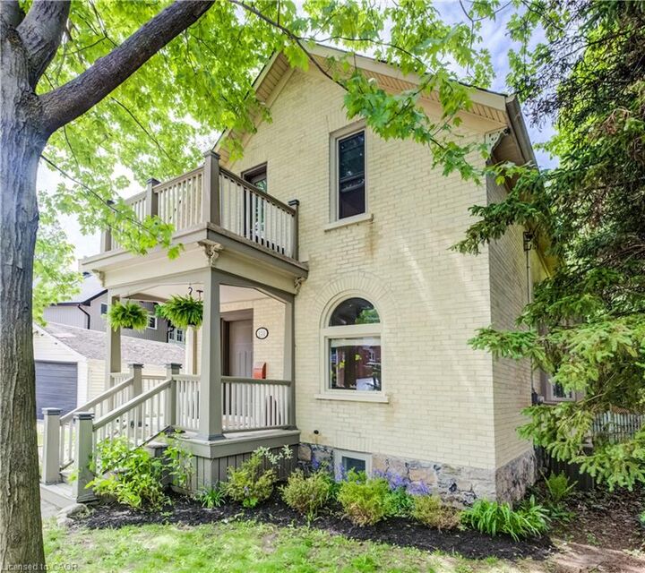 Property Photo:  134 David Street  ON N2G 1Y2 