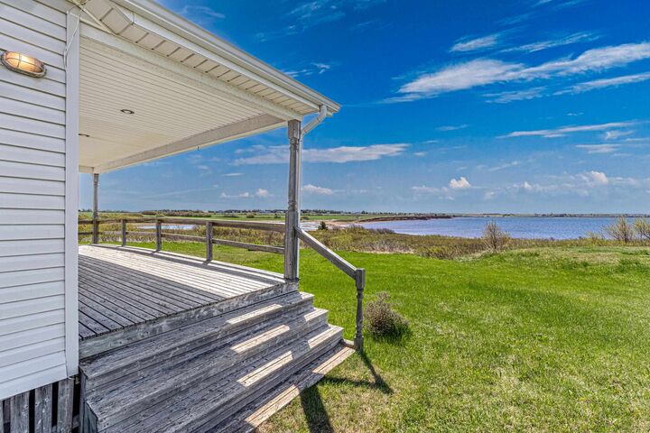 Property Photo:  212 Basinview Crescent  PE C0B 1M0 