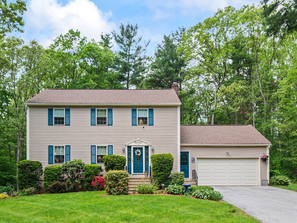 Property Photo:  3 Oakwood Dr  MA 01570 