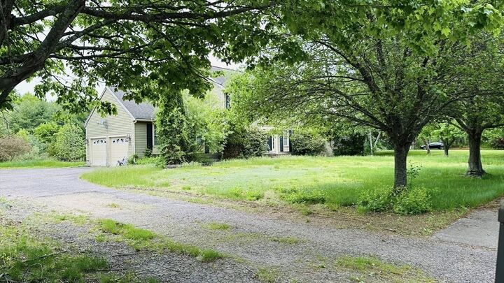 Property Photo:  4 Canoe River Rd  MA 02334 