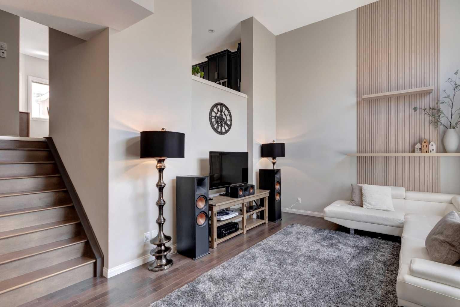 Property Photo: 2301 Wentworth Villas SW AB T3H 0K8
