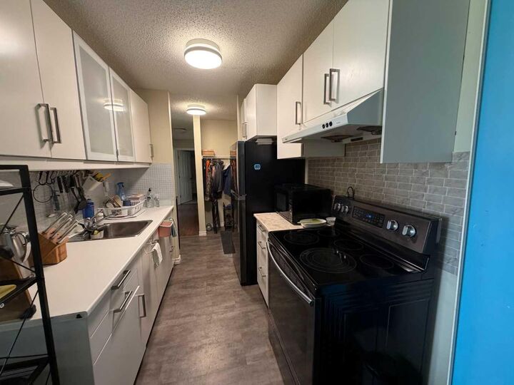 Property Photo:  111 Charles Avenue 312  AB T9H 1R3 