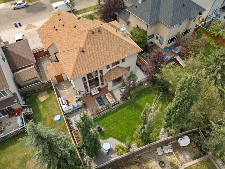 Photo de la propriété: 393 Banister Drive AB T1S 1W2