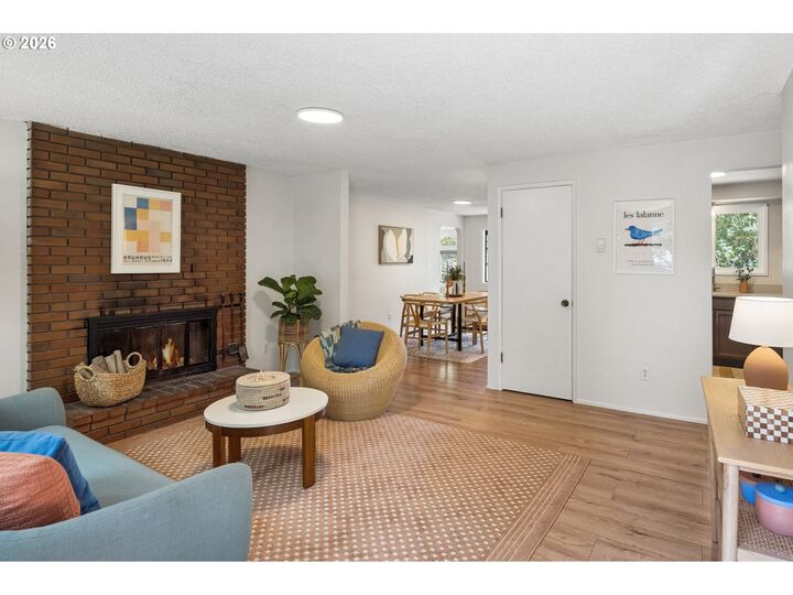 Property Photo:  2509 N Kilpatrick St  OR 97217 