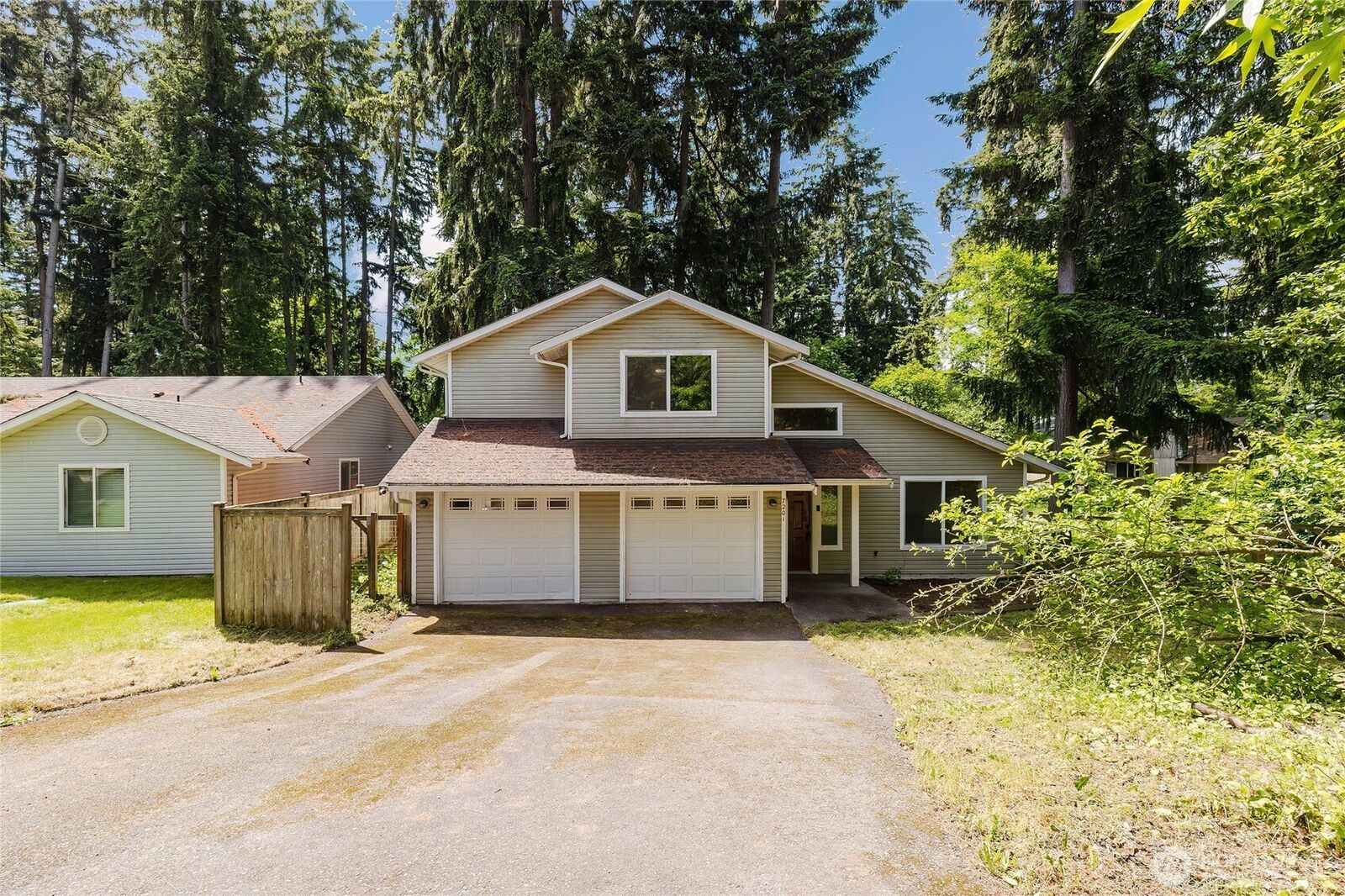 Property Photo:  7201  9th Court SE  WA 98503 