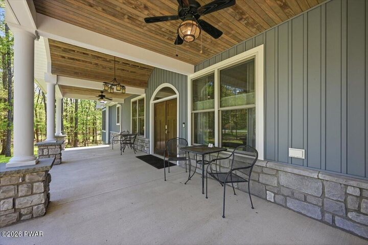 Property Photo:  115 Ridgewood Lane  PA 18428 