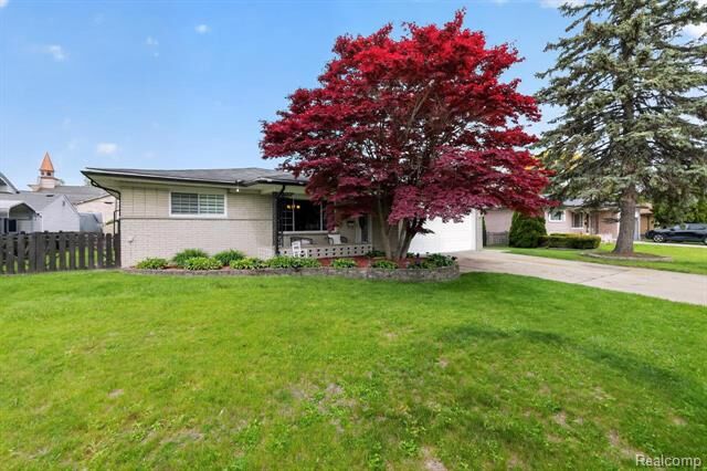 Property Photo: 38031 Charwood Drive MI 48312