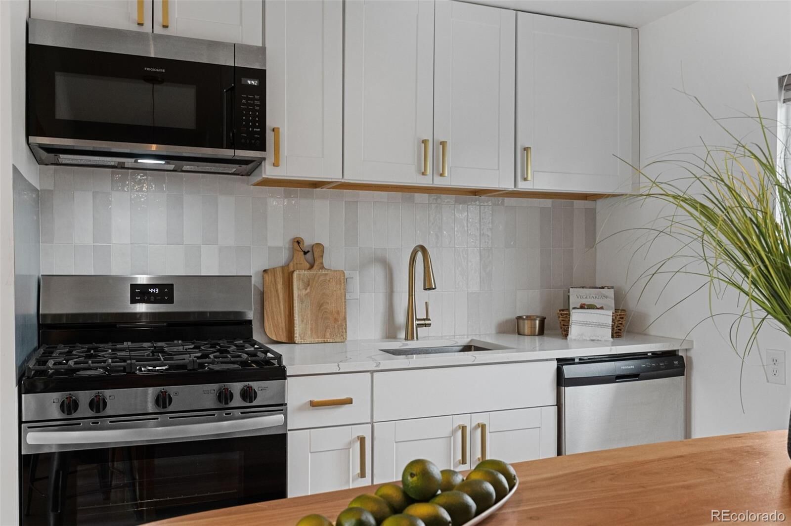Property Photo: 3980 S Hazel Court CO 80110