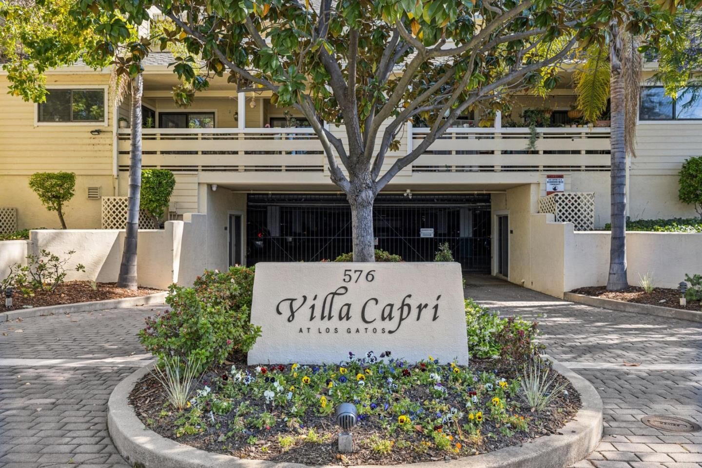 Property Photo: 576 West Parr Avenue 32 CA 95032