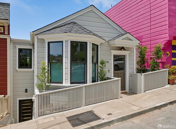 Property Photo:  136 Winfield Street  CA 94110 