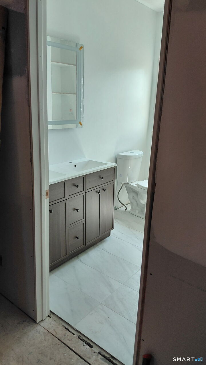 Property Photo:  59 Lenox Avenue  CT 06615 