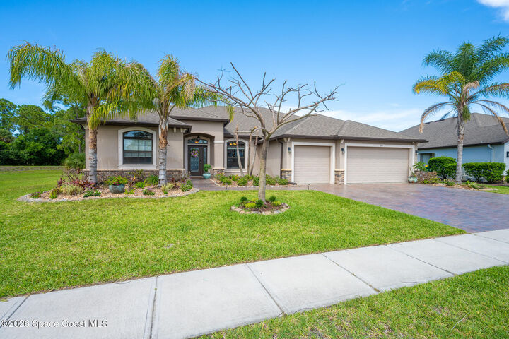 Property Photo: 3719 Salt Marsh Circle FL 32904