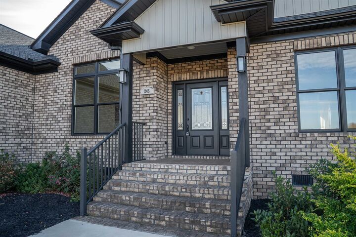 Property Photo: 245 Thorncrest Drive SC 29374
