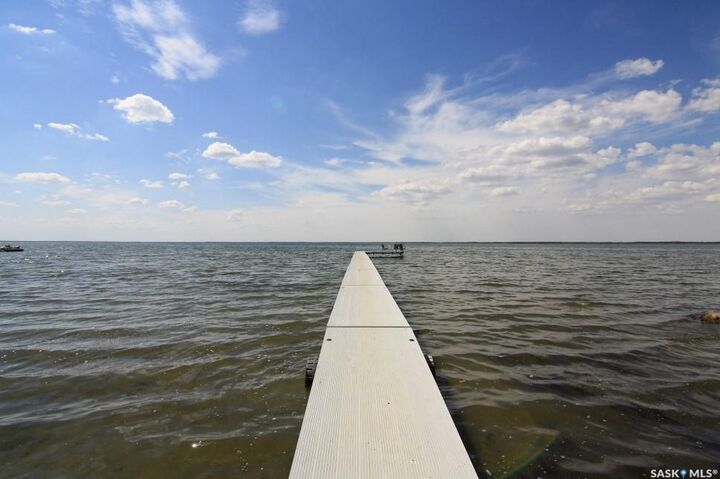 Property Photo:  223 Lakeside Crescent  SK S0A 0L0 